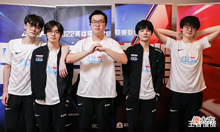 【游戏世界】Bin凌晨五点还在训练,BLG2-1击败IG,北枫:状态确实有所回暖