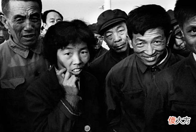 【爱历史】80年代中国老照片：大哥大是有钱人才能消费