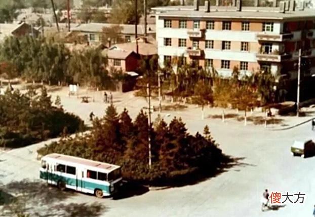 【爱历史】老照片：1993年的鹤岗，再现那个年代人们的生活场面