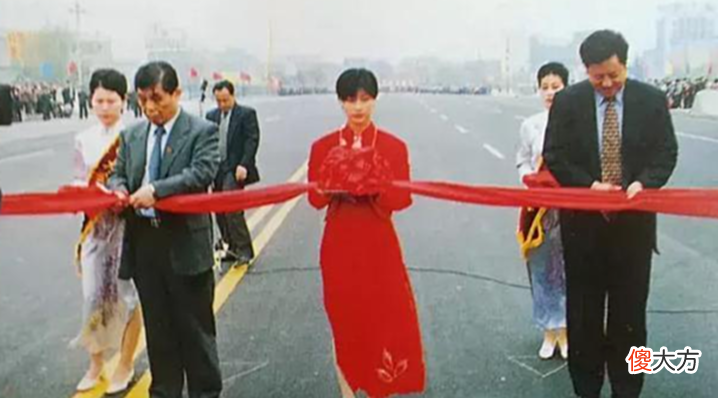 【历史故事】80/90年代山东潍坊老照片：图4已经大变样，一代人的青春记忆