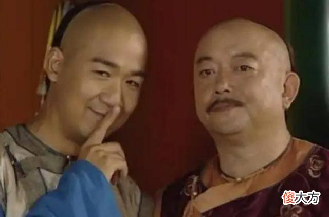 【历史故事】乾隆、和珅、纪晓岚为啥这“君臣三人组”，会有那么多的“戏”