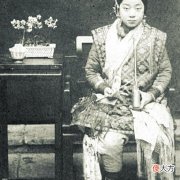 【历史故事】老照片：一组清末民初的女子照片，速看