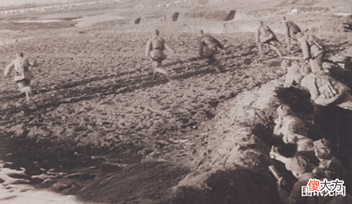 【历史故事】中原突围遇硬茬,敌人躲进碉堡骂:就会偷偷摸摸,有种就来打啊