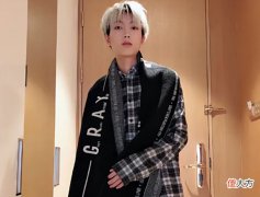 【游戏迷】粉丝认为孤影破罐子破摔不认真工作,孤影深夜发文表示难以接受