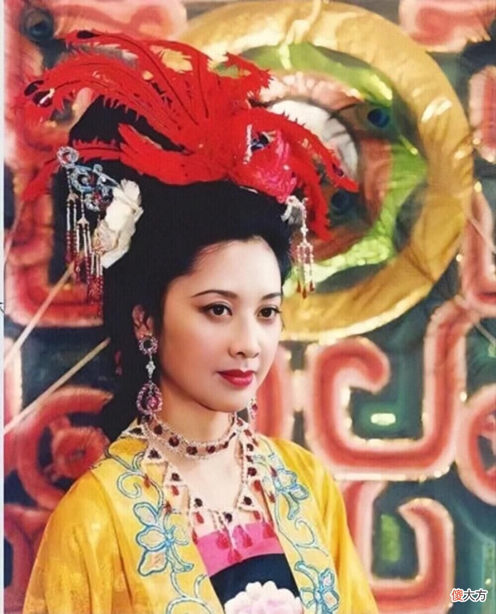 【时尚一点】以前的宫廷剧真的很好看!现在有的宫廷剧拍得像皇帝要破产一样