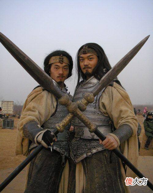 【历史故事】《三国演义》中，为什么诸葛亮不肯用赵统赵广？