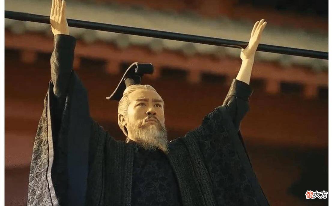 【爱历史】三国时期,刘备为什么不给关张封王?