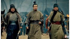 【爱历史】三国时期，刘备为什么不给关张封王？