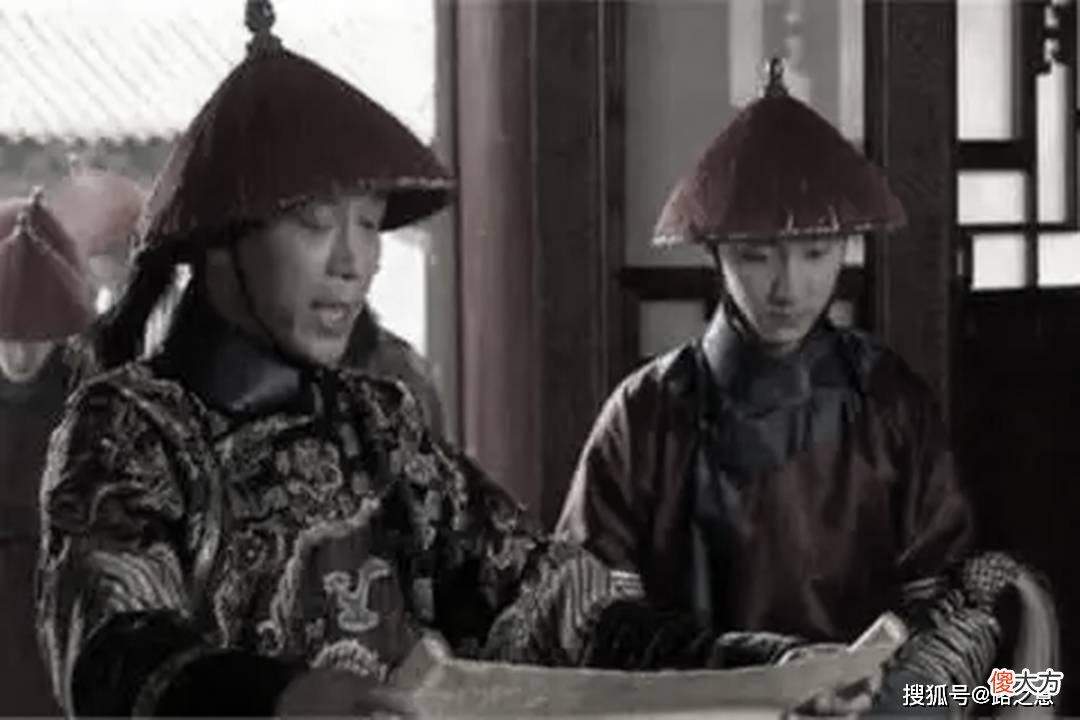 【爱历史】乾隆皇帝赐予权相“宝石顶”的真实原因是什么？