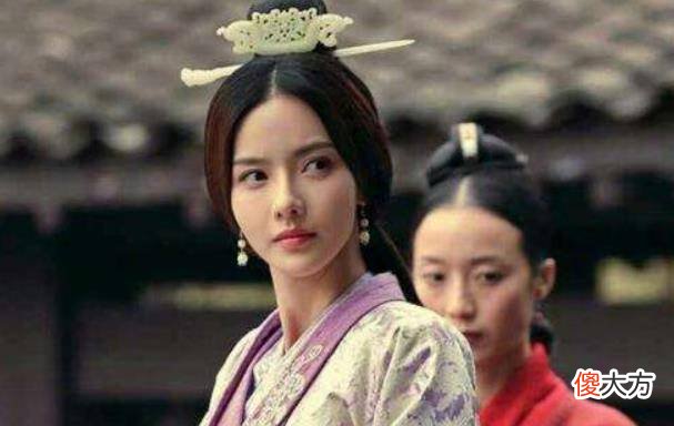 【爱历史】郭女王碾压甄宓的优势在哪？
