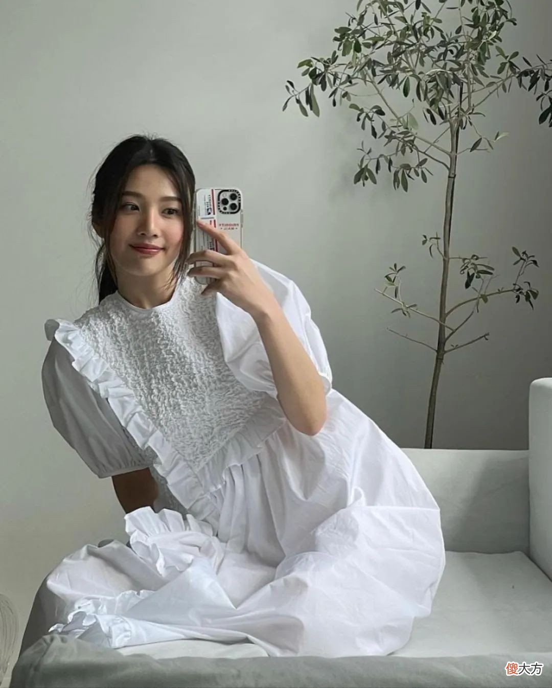 【就爱时尚】夏天穿什么衣服好？一条简单又好看的小白裙，让你的气质凸显