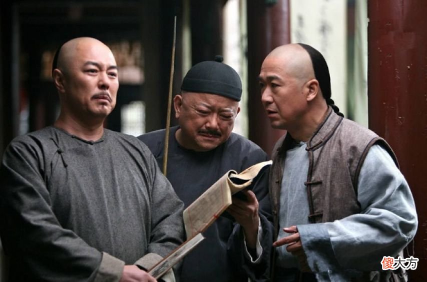 【爱历史】和珅在监狱中等死，悄悄对隔壁说：若你还能出去，帮我办件大事