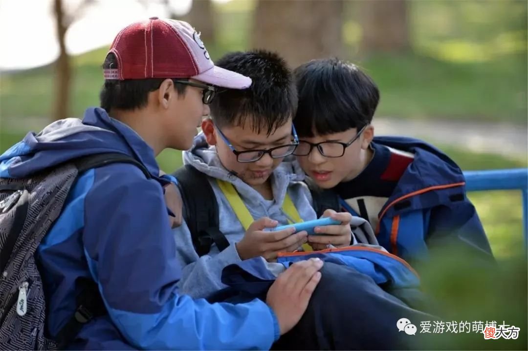 网络成瘾的原因是什么？失职的父母甩锅给游戏挺不合适的