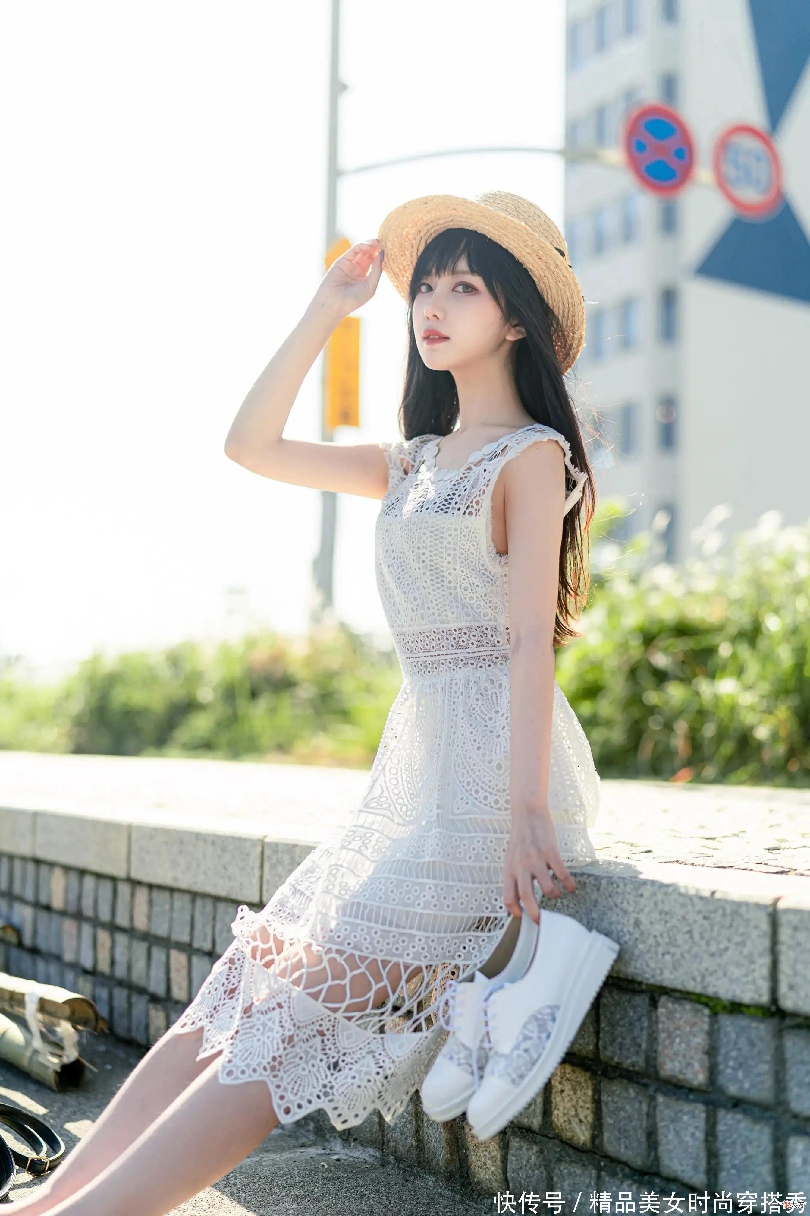 【就爱时尚】海边、琴房、公主房，看美女如何演绎