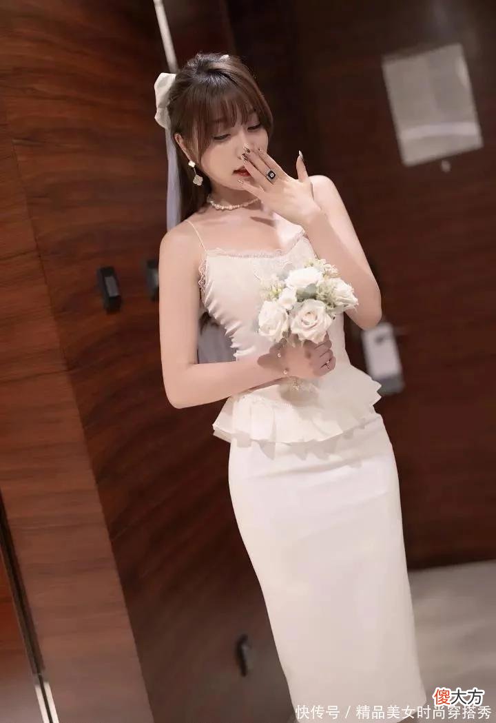 【时尚一点】美女们穿上了婚纱，是嫁给了金钱，嫁给了爱情，还是嫁给了老实人