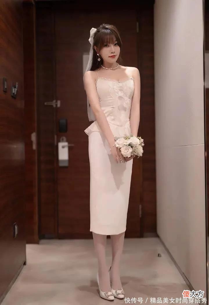 【时尚一点】美女们穿上了婚纱，是嫁给了金钱，嫁给了爱情，还是嫁给了老实人