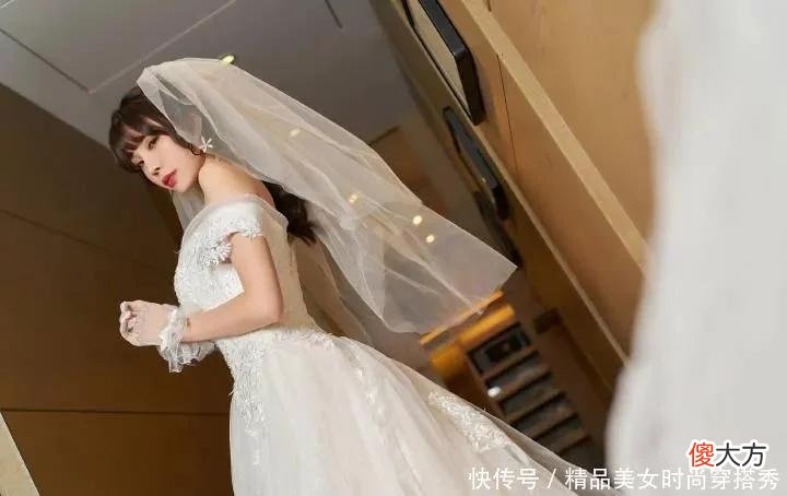 【时尚一点】美女们穿上了婚纱，是嫁给了金钱，嫁给了爱情，还是嫁给了老实人