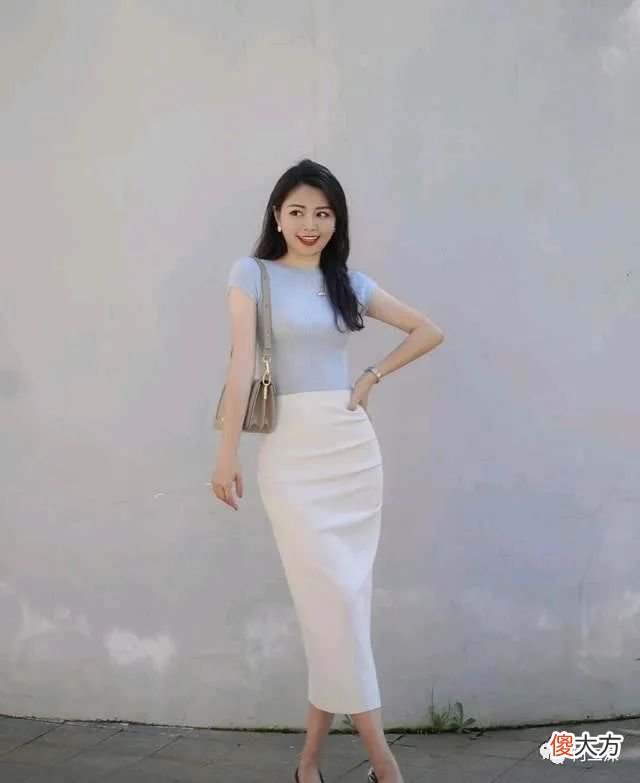 【时尚一点】女生的服装穿搭很有讲究，三套穿搭示范，简简单单却让人眼前一亮