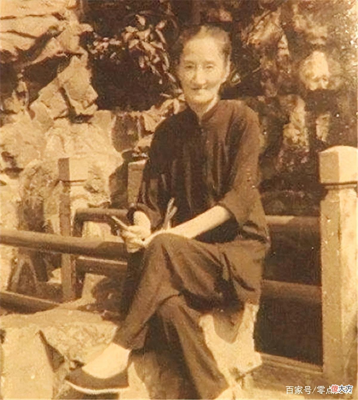 【历史故事】陆小曼后半生：陪着他人的丈夫，养着他人的孩子，实现他人的愿望