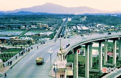 【历史故事】老照片：1970年代的南京，平凡而温馨的生活让人怀念