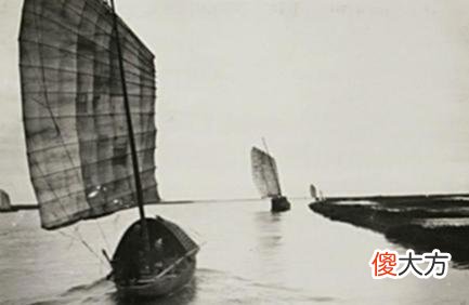 【爱历史】1930年江西南昌老照片：建北伐纪忠塔纪念北伐牺牲的将士
