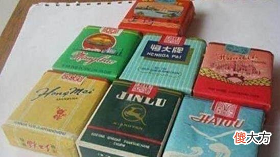 【历史故事】70年代老照片：图1的香烟你抽过吗，最后一张是真正的美女！