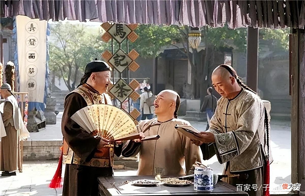 【爱历史】乾隆出上联∶洞中泉水流不尽，纪晓岚无话可说，一女子竟轻松应答