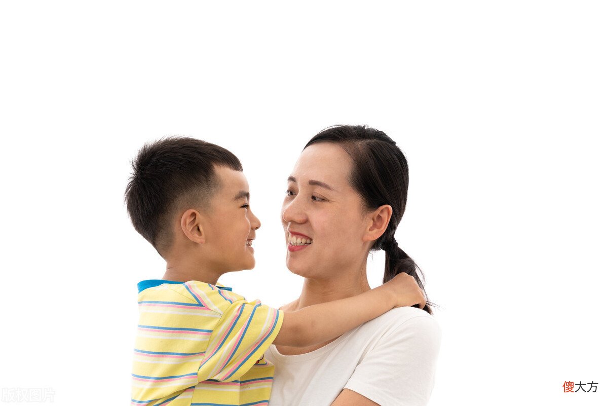 孩子说不想去幼儿园，光共情孩子的情绪可不够，这样做孩子情商高