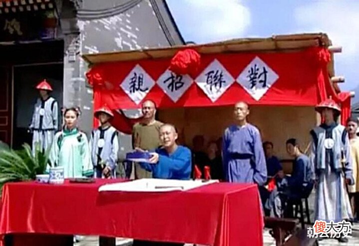 【历史故事】才子出上联:拔开草丛泉眼现,流水汨汨不断!寡妇下联让才子羞愧