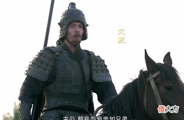 【爱历史】文丑单挑赵云，五六十回合不分胜负，却被关羽三刀砍杀！