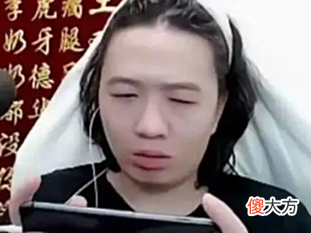【游戏迷】路人开麦唱歌,吕德华蚌埠住了,水友:用魔法打败魔法