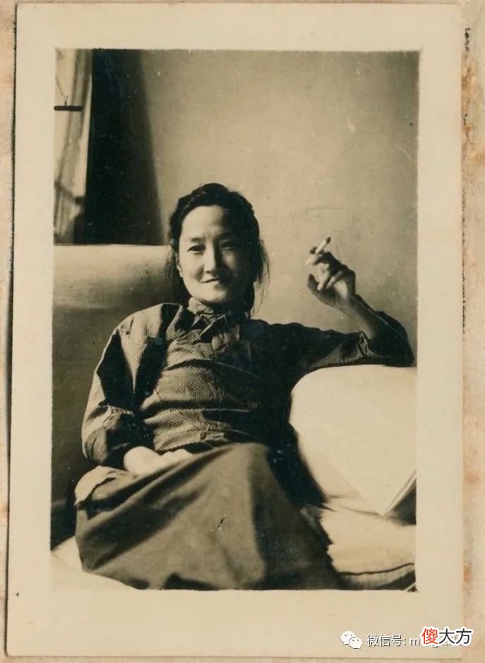 【历史故事】遭遇空难的前一天，徐志摩穿了一条破洞裤子，陆小曼却视而不见