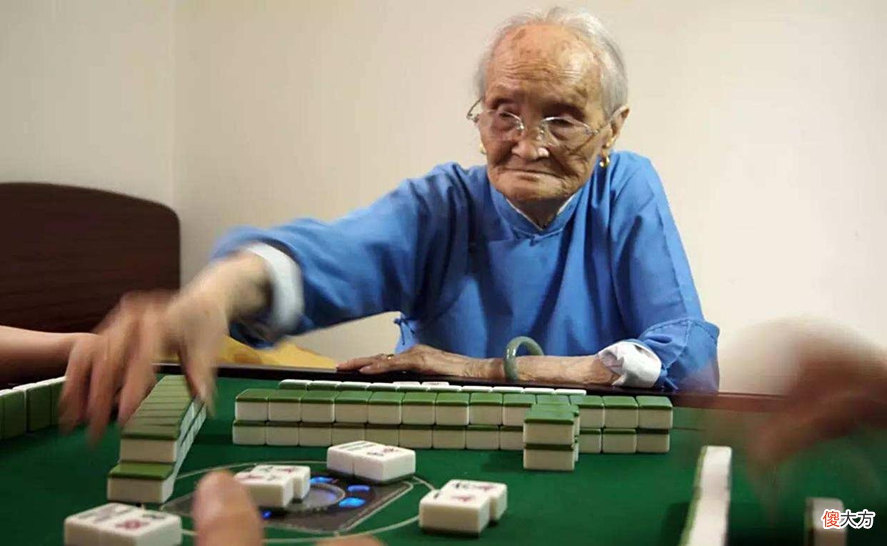 【游戏世界】打麻将老是输怎么办？记住打麻将技巧7句口诀，以后打牌“赢多输少”