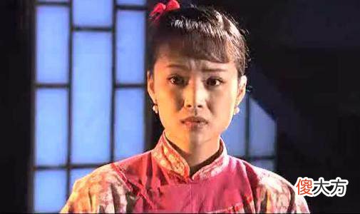【爱历史】大宅门：两个丫头二奶奶到底更看重谁呢