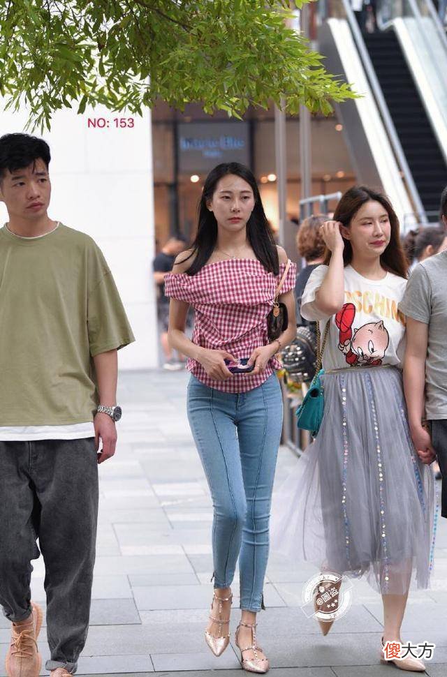 【时尚一点】百褶裤搭配百褶裤，春季最有质感的单品，凸显高级质感