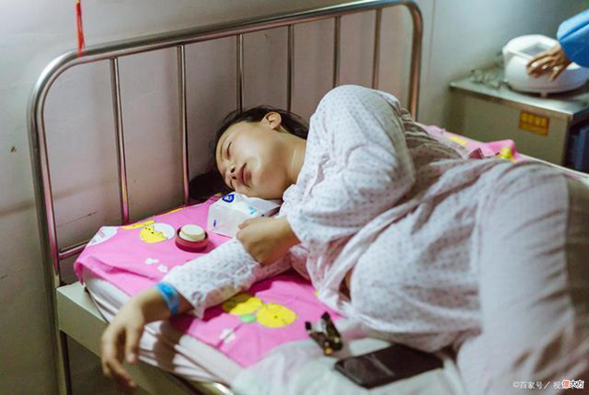 孕妇熬夜胎儿也不睡吗？相信看完这个答案，孕妈妈不敢再熬夜了