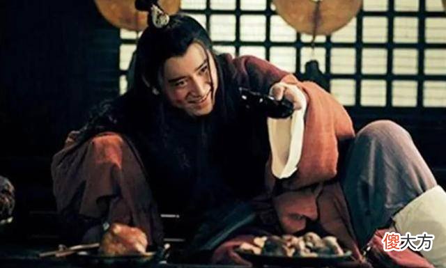 【爱历史】《三国演义》中，曹丕为什么总是很纠结？