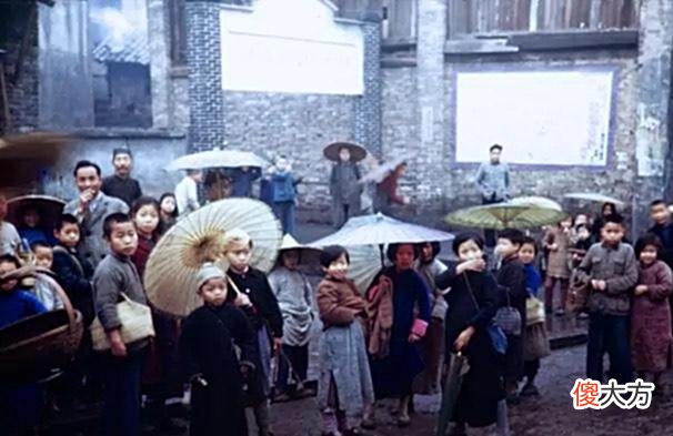 【爱历史】老照片：40年代的重庆，飞虎队镜头下的山城重庆