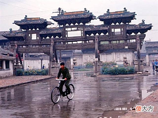 【爱历史】老照片：八十年代的呼和浩特，记忆中的青城