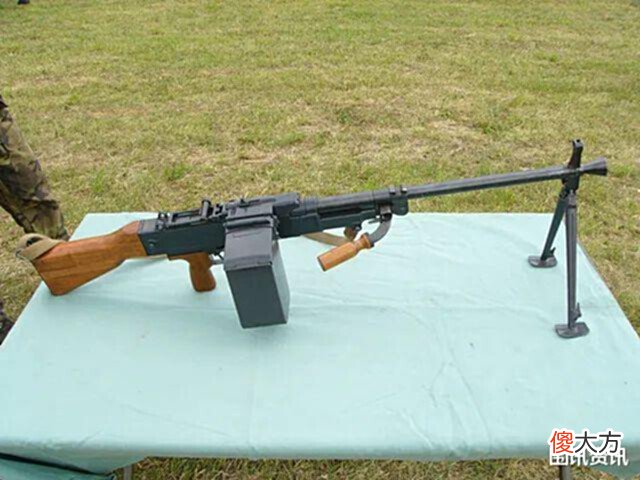 【爱历史】捷克斯洛伐克Vz.59通用机枪,继ZB-26后又一经典武器