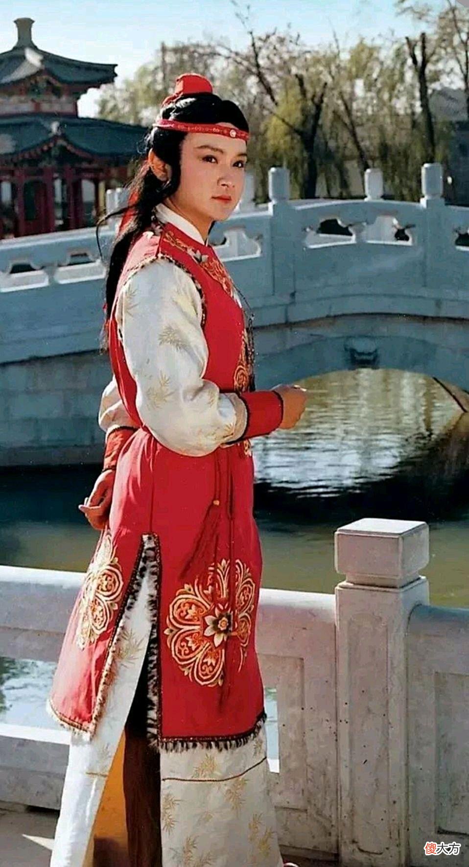 【历史故事】探春早知会抄检大观园，为什么不通知别人一声，难道她没有亲情？