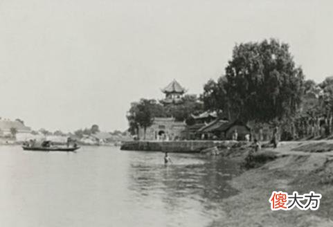 【历史故事】老照片：八十年前的成都，很多建筑都还在，可惜拆了老皇城