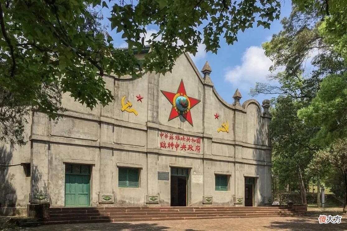 【历史故事】黎川失守、丢弃伤员？1934年萧劲光“两大罪状”，因何而来？