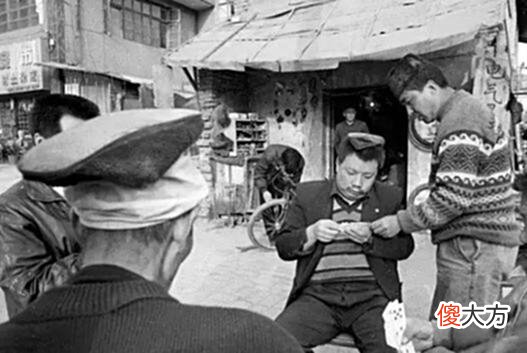 【爱历史】老照片：八十年代末的西安，一张张熟悉的市井生活