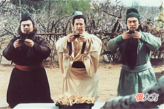 【爱历史】刘备听闻张飞死讯,轻声说了4字,诸葛亮才看清刘备的真实面目