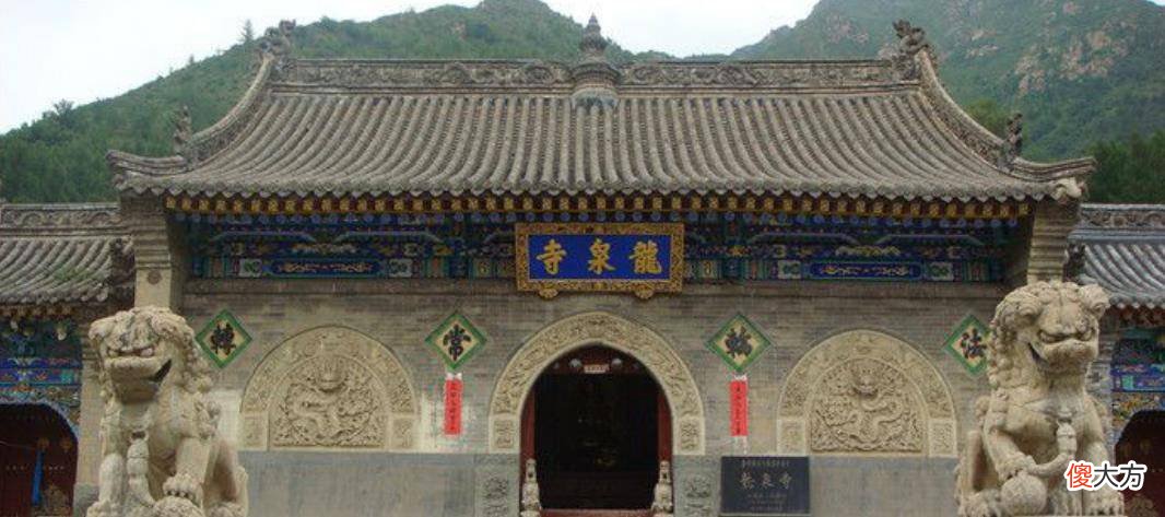 【历史故事】山西一寺庙发现金棺材，打开石头棺材后，专家都惊呆了
