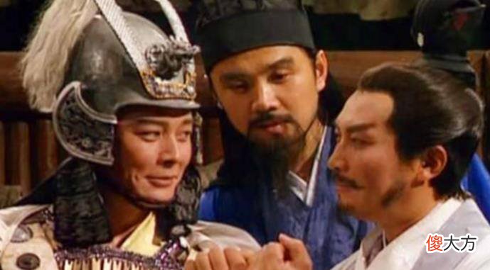 【爱历史】《三国演义》中孙策为什么要火并刘备？