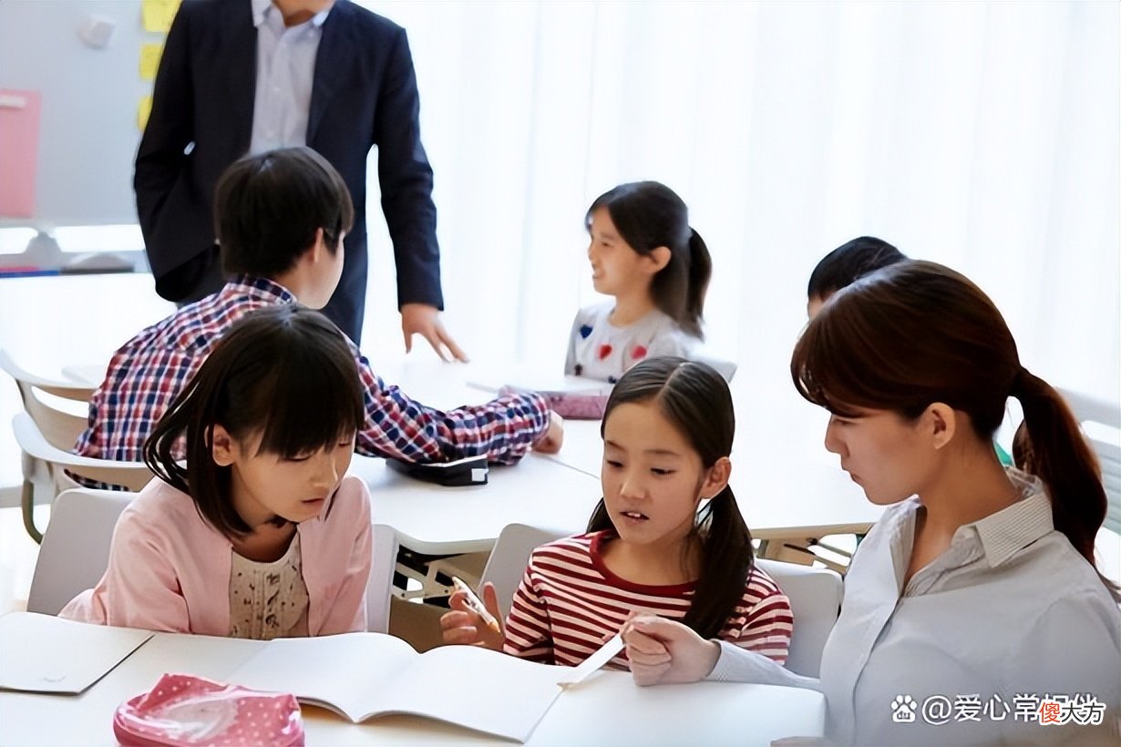 “不愿意帮女儿带娃”，60岁母亲给出的忠告很现实，跟钱财无关