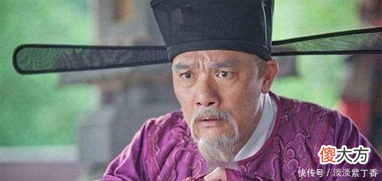 【爱历史】皇帝问宰相自己该传位给谁，宰相只说了四个字，却令皇帝十分高兴！