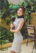【时尚一点】优雅的格子裙子可以增加趣味性和温柔度，高腰修身紧身裙充满女人味，充满复